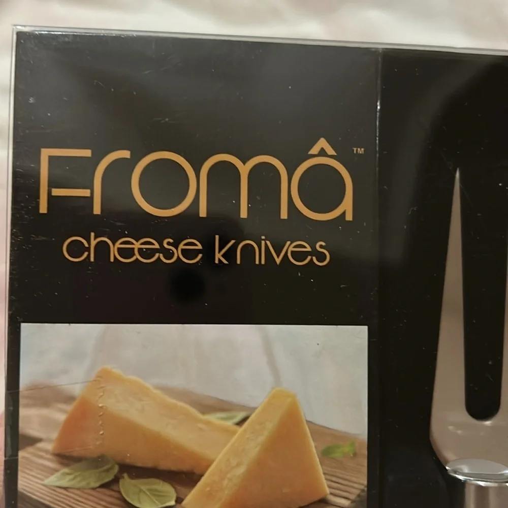 Froma Gourmet Cheese Knives Set of 4 Wood Handle Stainless Steel NIB